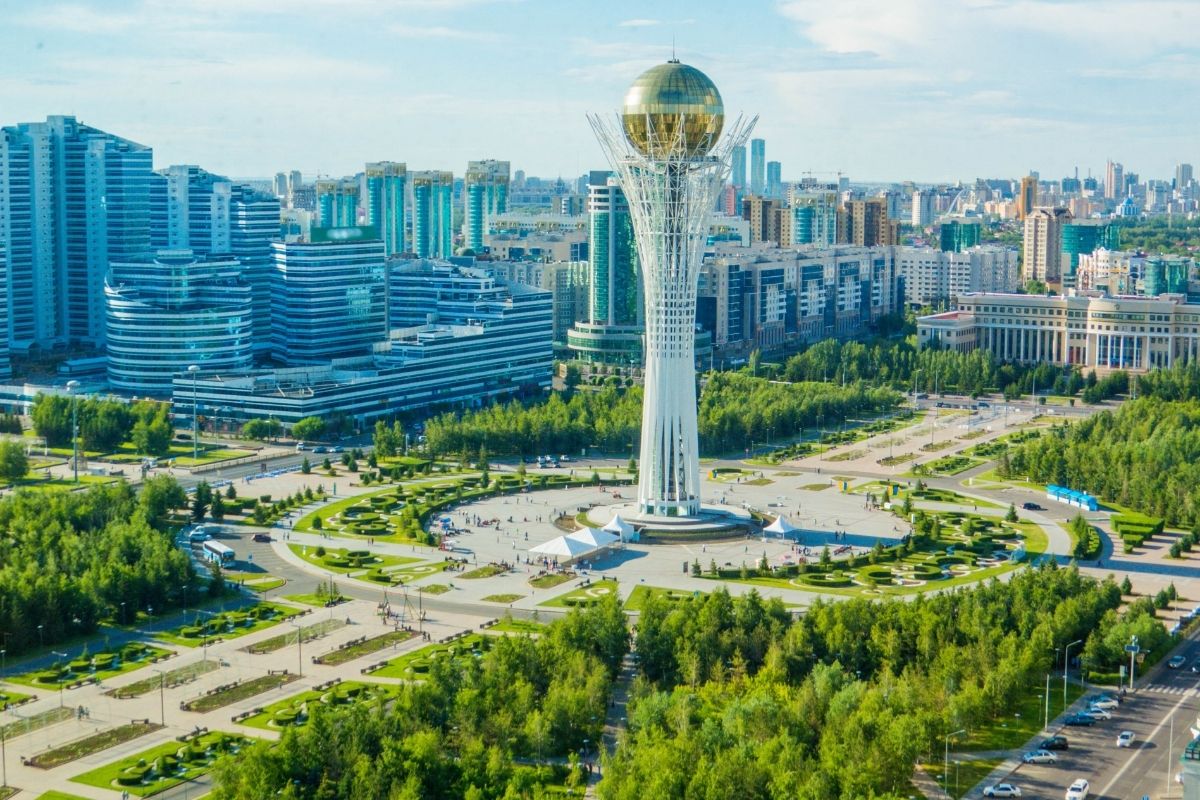 Bayterek Tower in Astana