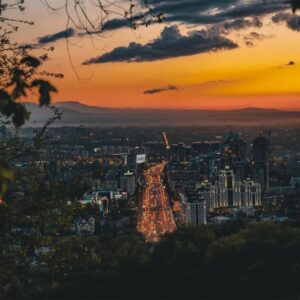 Sunset drinks at Kok-Tobe’s 360° View Café. kazakistan