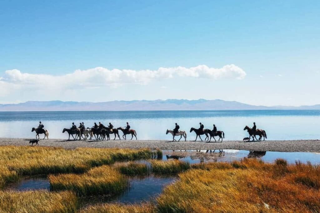 Son-Kul-Horse-Riding