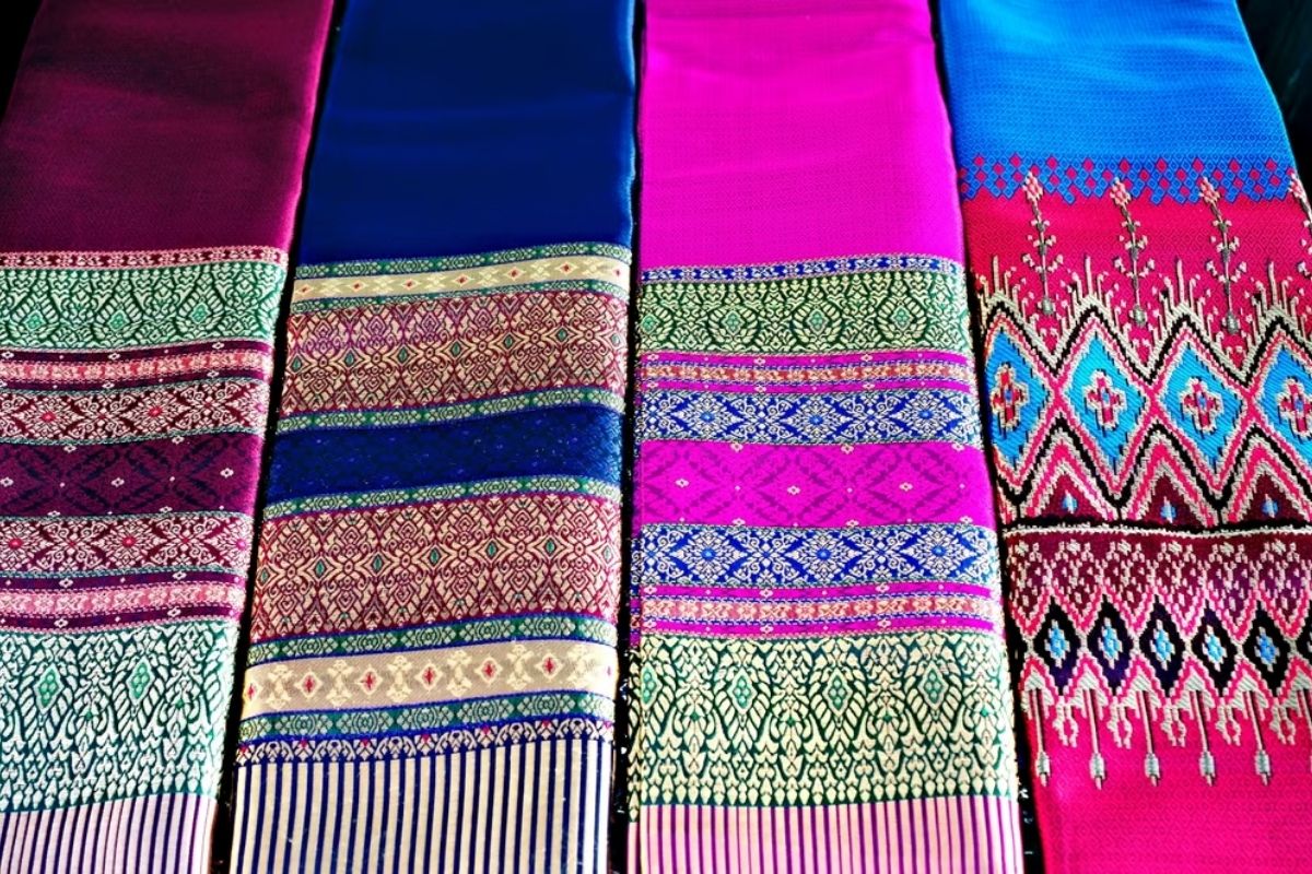 Thai Silk & Cotton