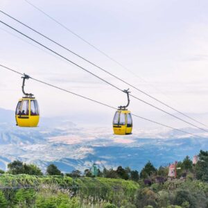 Single track cable car, Ba Na Hills