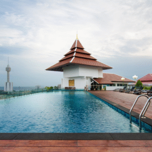 Aiyara Grand Hotel