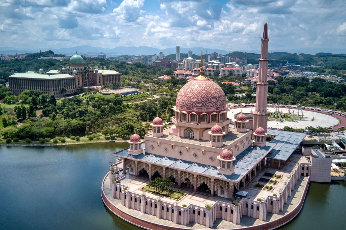 Putra Mosque