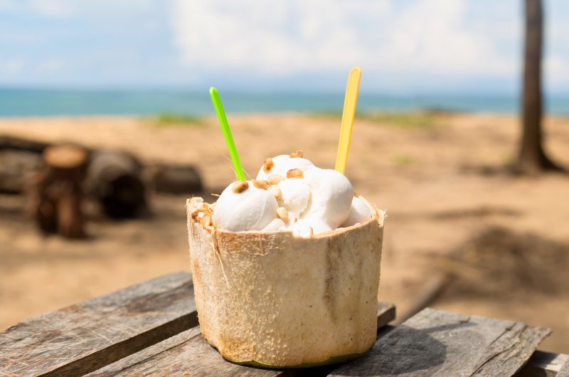 THAI COCONUT ICE CREAM - ไอศครีมกะทิ - I-TIM KATI (I-TIM-KA-TEE)