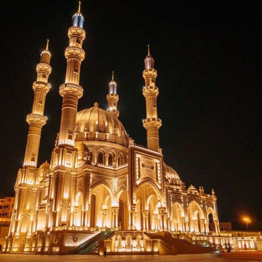 Be Blown Away by the Beauty and Scale of Heydar Mosque at Night Be Blown Away by the Beauty and Scale of Heydar Mosque at Night